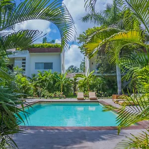 Szálloda Xscapetulum, Tulum